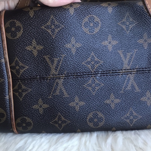 Louis Vuitton Totally MM tote - Picture 9 of 13